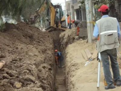 Instalación integral del sistema de agua potable y alcantarillado en los sectores 251, 252, 256 y 257, beneficiando directamente a las comunidades de Oquendo, Santa Rosa y El Naranjal con infraestructura moderna y sostenible.